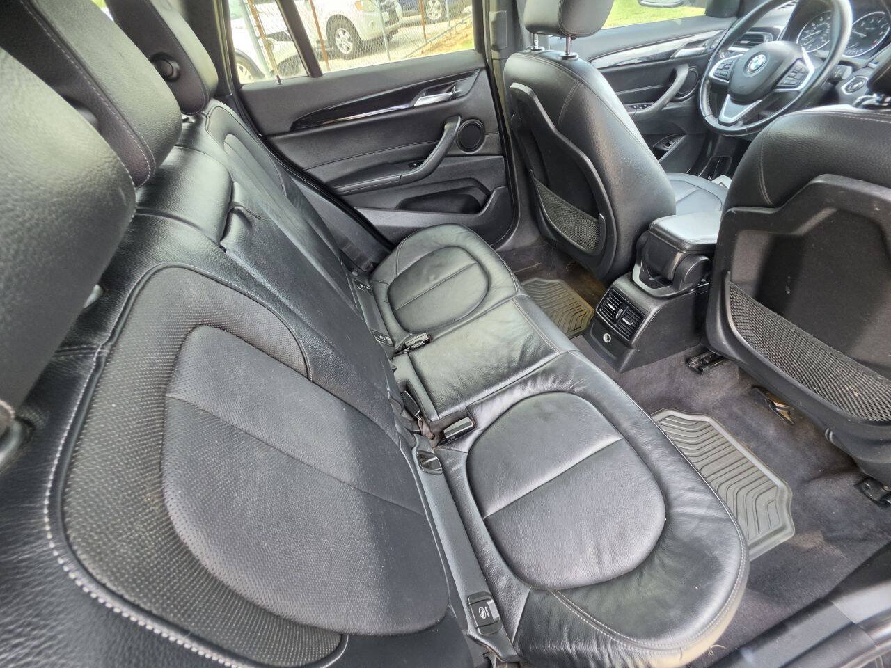 Used 2018 BMW X1 xDrive28i AWD/4WD image 5