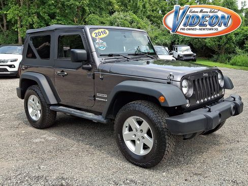 Used 2016 Jeep Wrangler Sport w/ Quick Order Package 23S AWD/4WD image 1