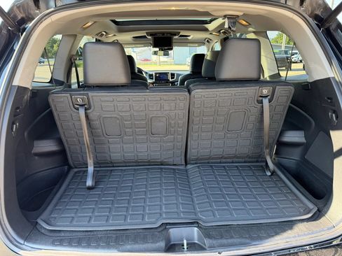 Used 2017 Honda Pilot Elite image 43