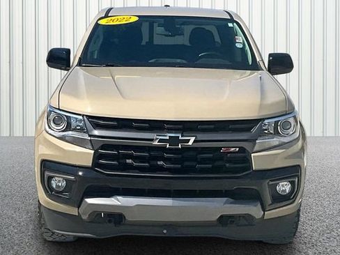 Used 2022 Chevrolet Colorado Z71 AWD/4WD image 3