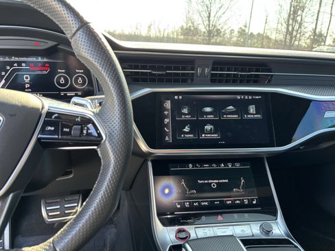 Used 2023 Audi RS 7 Sportback image 31