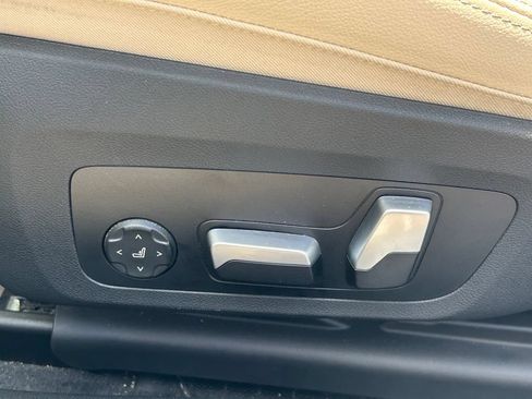Used 2023 BMW 430i xDrive Convertible w/ Premium Package AWD/4WD image 19