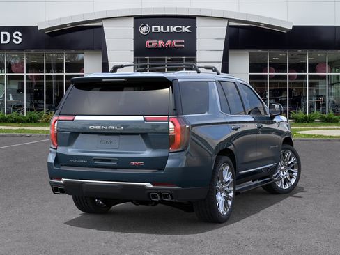 New 2026 GMC Yukon Denali w/ Denali Reserve Package image 4
