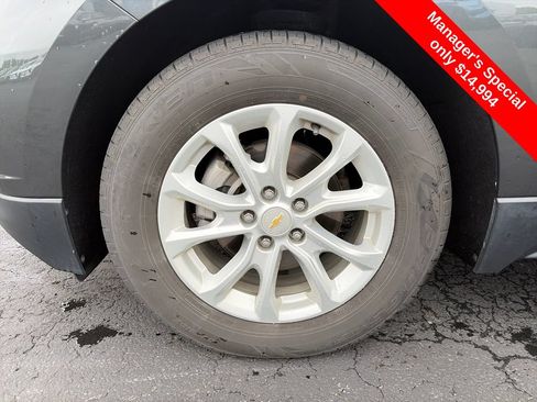 Used 2018 Chevrolet Equinox LS FWD image 24