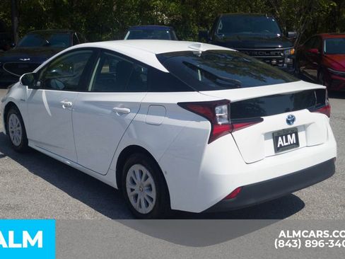 Used 2022 Toyota Prius LE FWD image 10