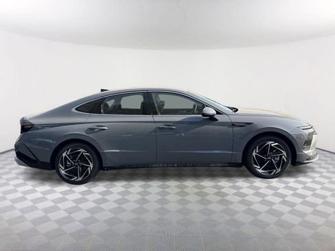 New 2026 Hyundai Sonata SEL FWD image 4