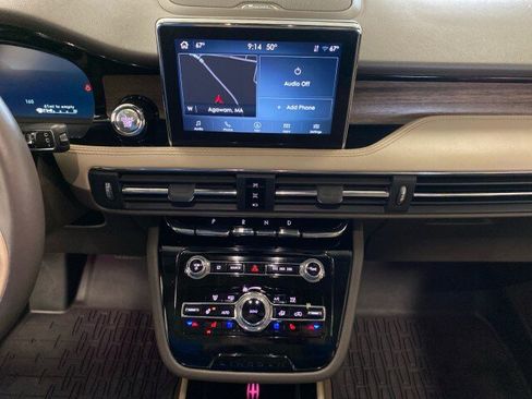 Used 2021 Lincoln Corsair Reserve w/ Equipment Group 201A image 23