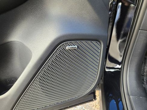 New 2026 Mitsubishi Outlander ES image 18