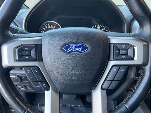 Used 2020 Ford F150 Platinum w/ Equipment Group 701A Luxury image 21