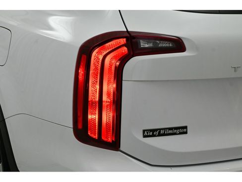 Used 2024 Kia Telluride S image 22