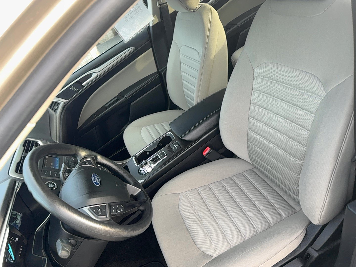 Used 2018 Ford Fusion S FWD image 10