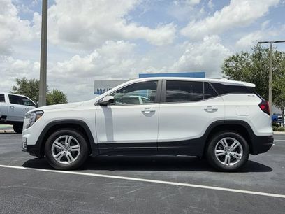 Used 2024 GMC Terrain SLE