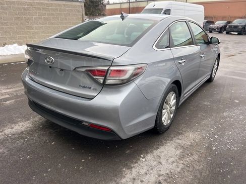 Used 2016 Hyundai Sonata SE image 5