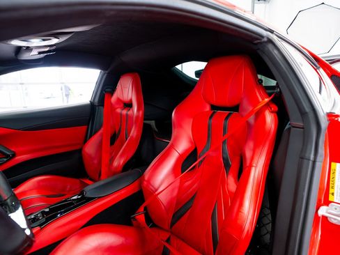 Used 2020 Ferrari 812 Superfast RWD image 81