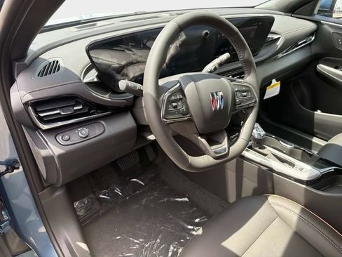 New 2026 Buick Envista Sport Touring FWD image 21