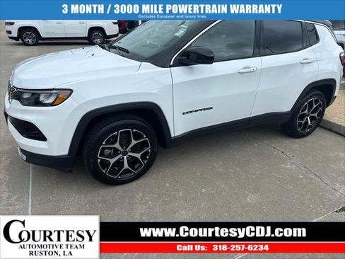 Certified 2025 Jeep Compass Limited AWD/4WD image 1
