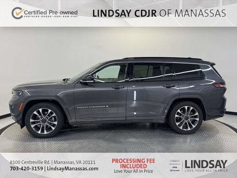 Used 2025 Jeep Grand Cherokee L Overland w/ Advanced Protech Group III AWD/4WD image 6