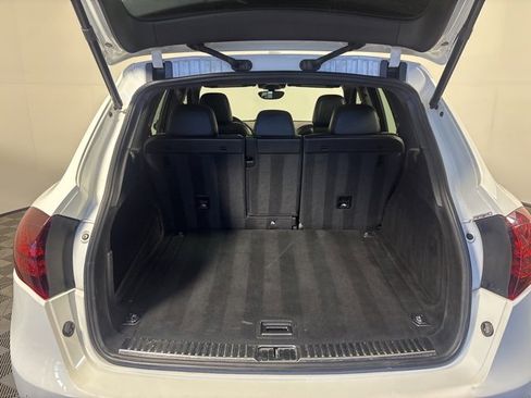 Used 2014 Porsche Cayenne GTS image 8