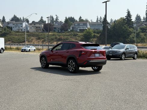 New 2026 Chevrolet Trax RS w/ Sunroof Package FWD image 41