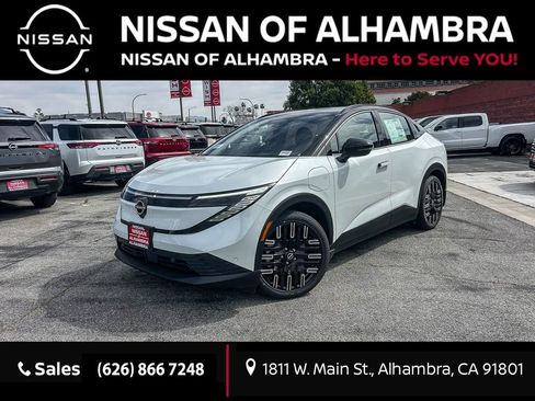 New 2026 Nissan Leaf Platinum+ FWD image 1