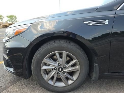 Used 2020 Kia Optima LX FWD image 9