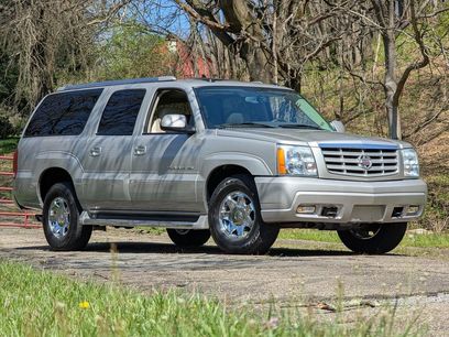 Used 2004 Cadillac Escalade ESV AWD