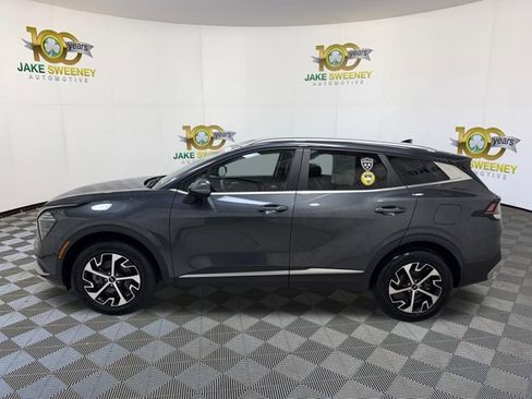 Certified 2025 Kia Sportage EX AWD/4WD image 6