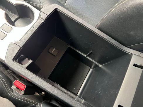 Used 2020 Toyota 4Runner Limited image 40