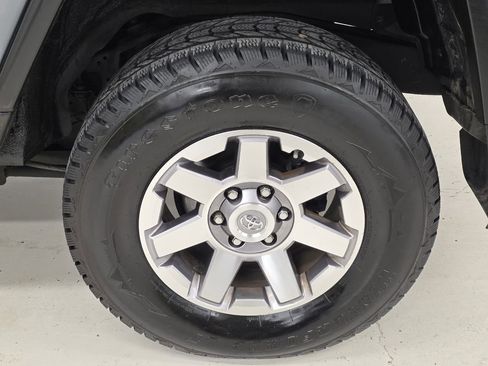 Used 2014 Toyota FJ Cruiser Upgrade Package w/ Upgrade Package image 55