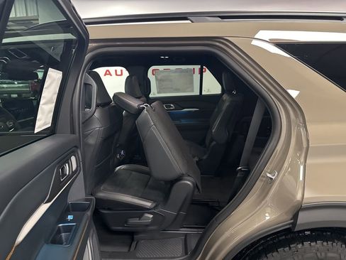 New 2026 Ford Explorer Tremor w/ Tremor Ultimate Package AWD/4WD image 28