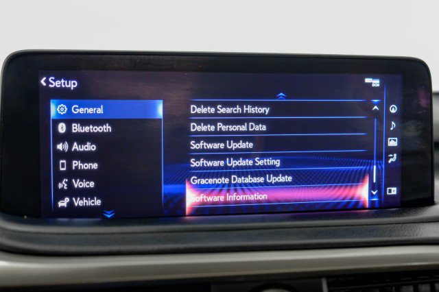 Used 2022 Lexus RX 350 AWD w/ Luxury Package image 32