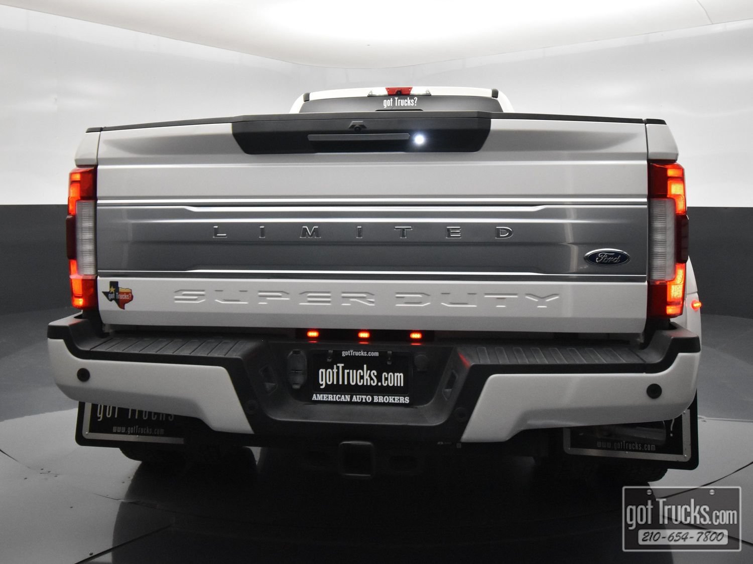 Used 2018 Ford F450 Limited AWD/4WD image 6