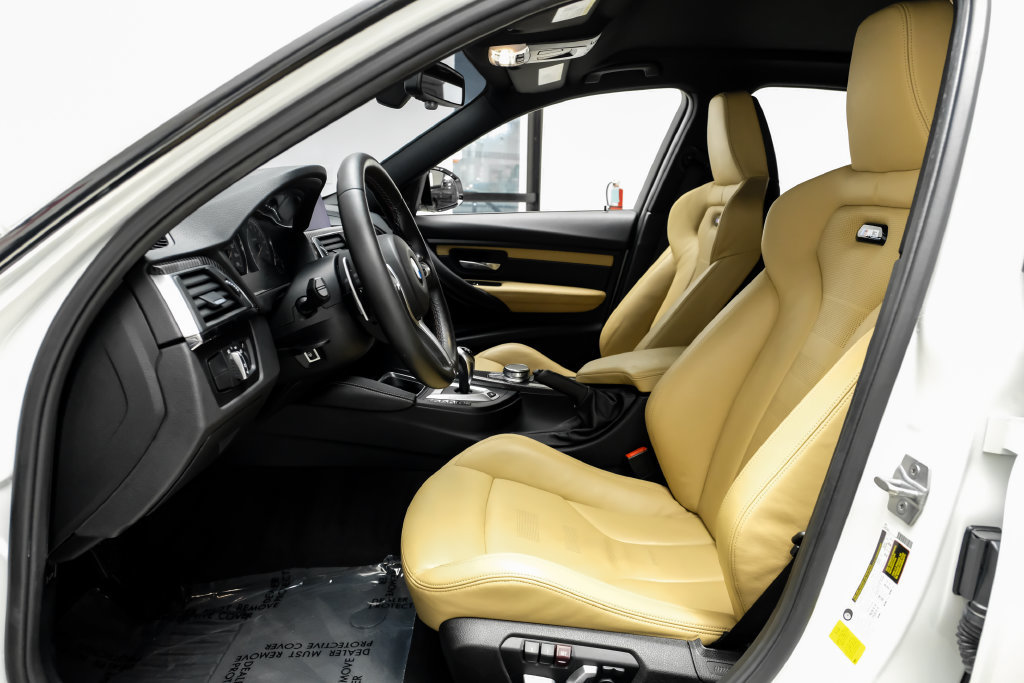 Used 2018 BMW M3 RWD image 6