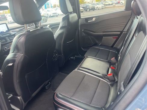 Used 2025 Ford Escape ST-Line Select image 15