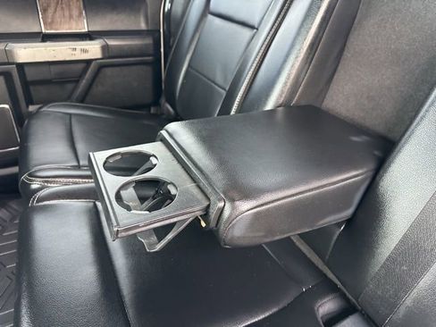 Used 2019 Ford F250 Lariat w/ Lariat Ultimate Package image 33