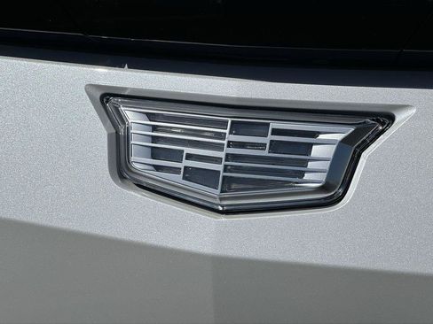 Certified 2024 Cadillac Lyriq Tech RWD image 34