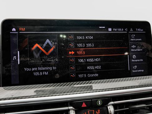 Used 2024 BMW X4 M40i w/ Shadowloine Package image 33