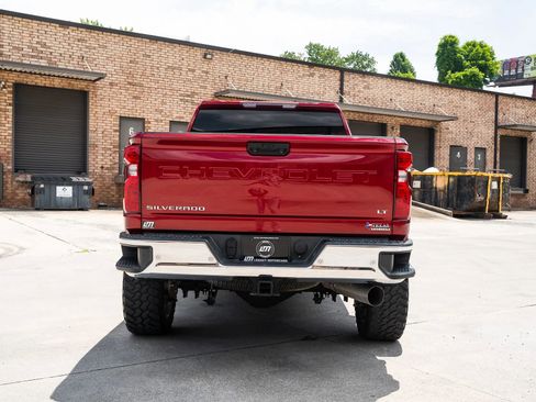 Used 2020 Chevrolet Silverado 2500 LT w/ Texas Edition AWD/4WD image 8