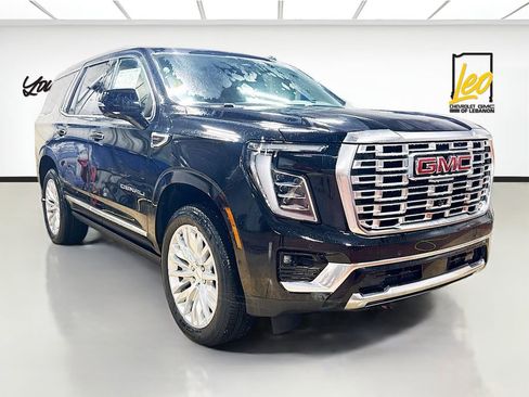 New 2025 GMC Yukon Denali w/ Denali Reserve Package image 3