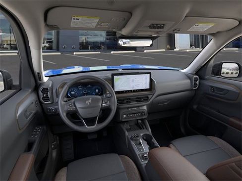 New 2025 Ford Bronco Sport Outer Banks w/ Sasquatch Outer Banks Package image 9