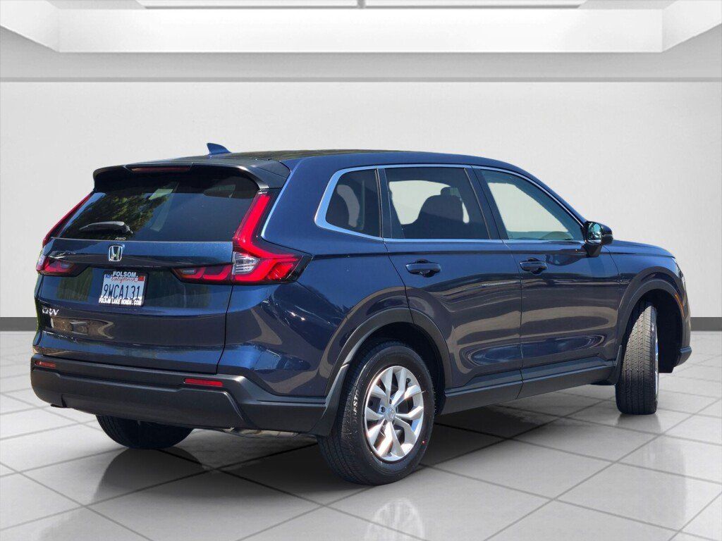 Certified 2025 Honda CR-V LX image 5
