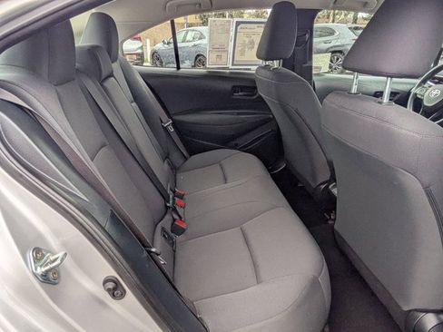 Used 2023 Toyota Corolla LE image 7