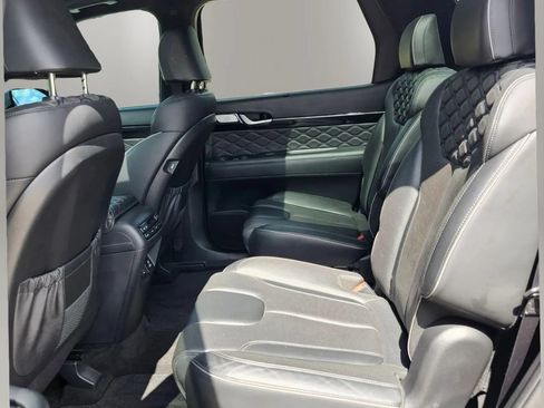 Used 2020 Hyundai Palisade Limited FWD image 15