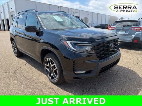 Used 2022 Honda Passport Elite image 2