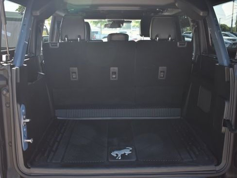 Used 2025 Ford Bronco Outer Banks AWD/4WD image 16