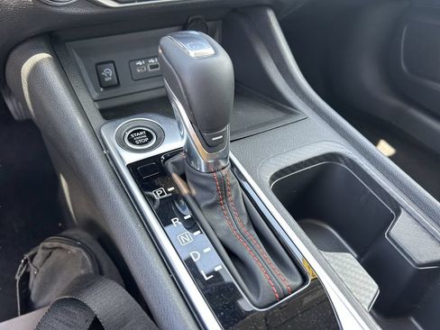 Used 2024 Nissan Sentra SR FWD image 27