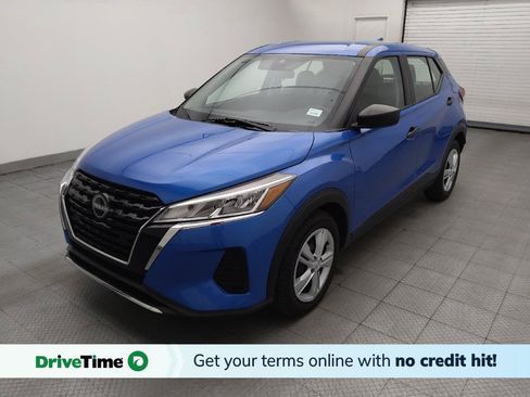 Used 2024 Nissan Kicks S FWD image 1