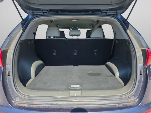 Used 2019 Kia Sportage EX image 8