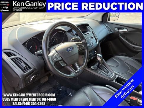 Used 2016 Ford Focus SE w/ Equipment Group 201A FWD image 17