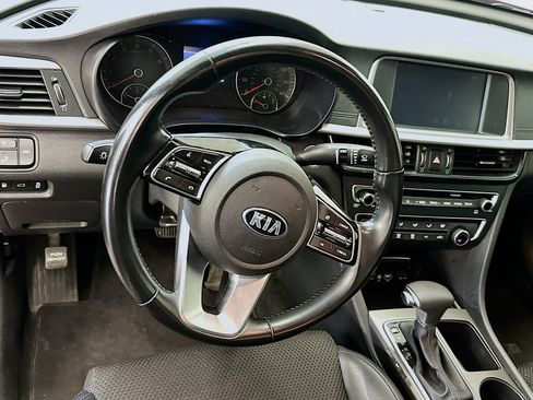 Used 2020 Kia Optima S FWD image 18